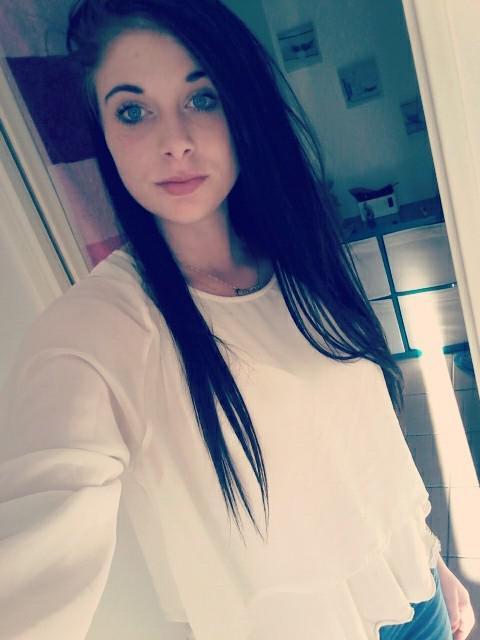 Debbieke uit Antwerpen,Belgie